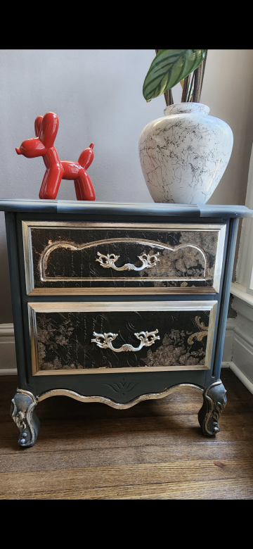 2 upcycled vintage sidetables thumbnail