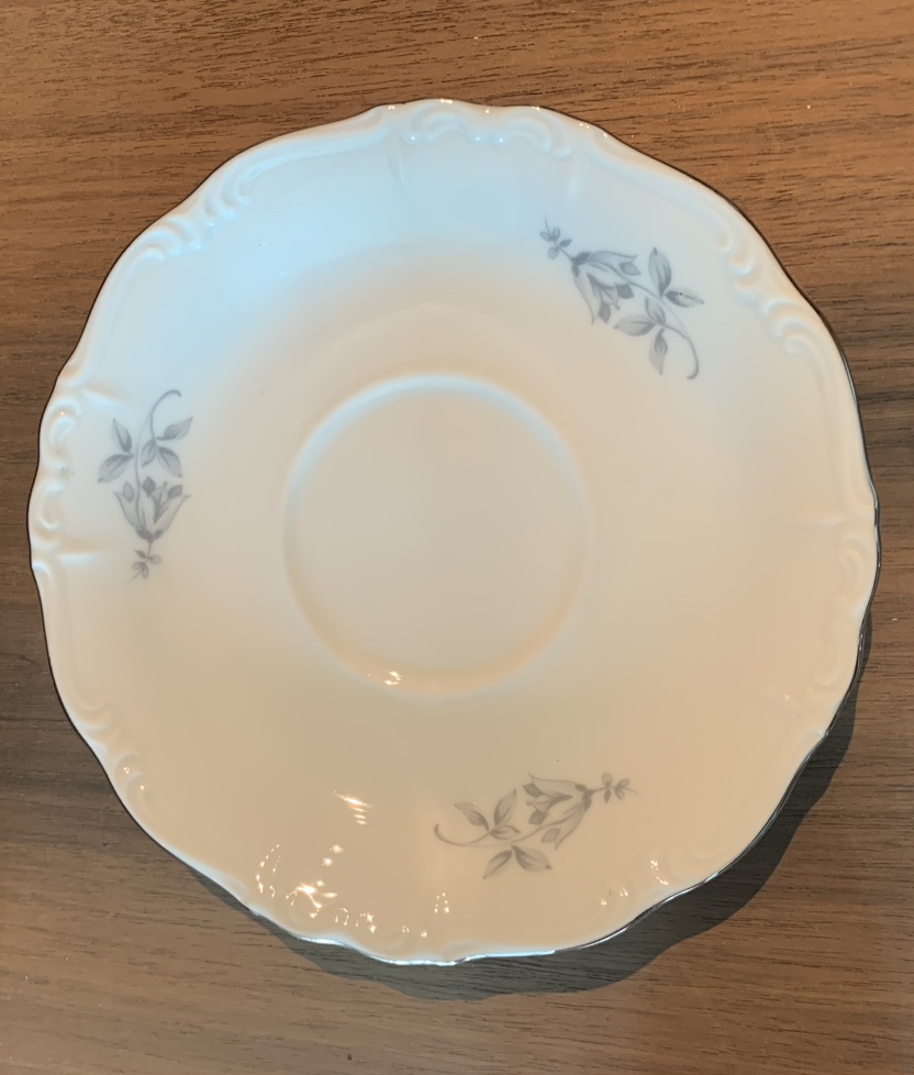 Vintage Edelstein Maria Theresa Tea cup/Saucer image indicator(4)