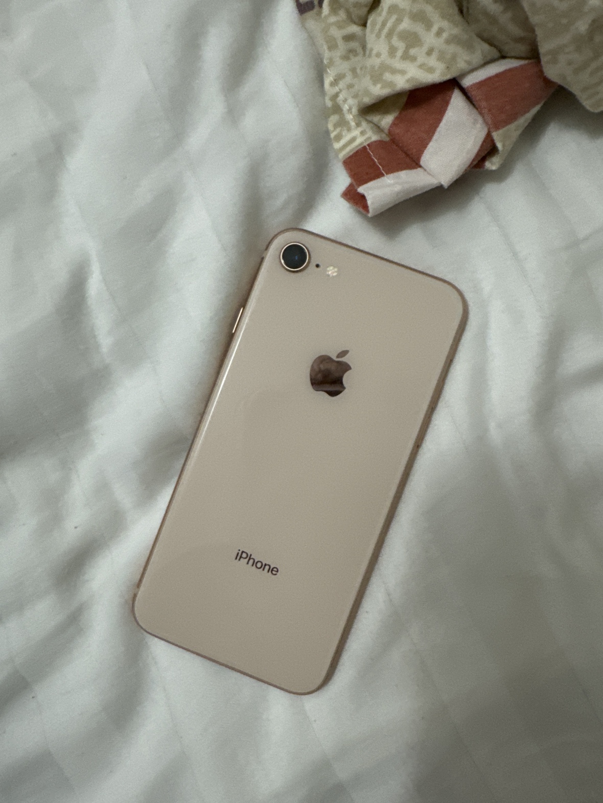 iPhone 8 64GB - photo 2