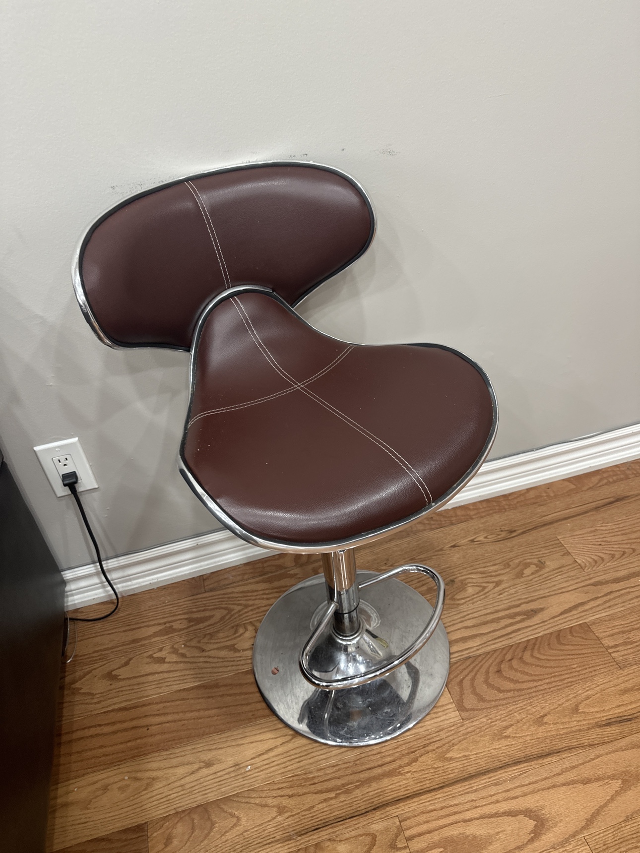Bar chair