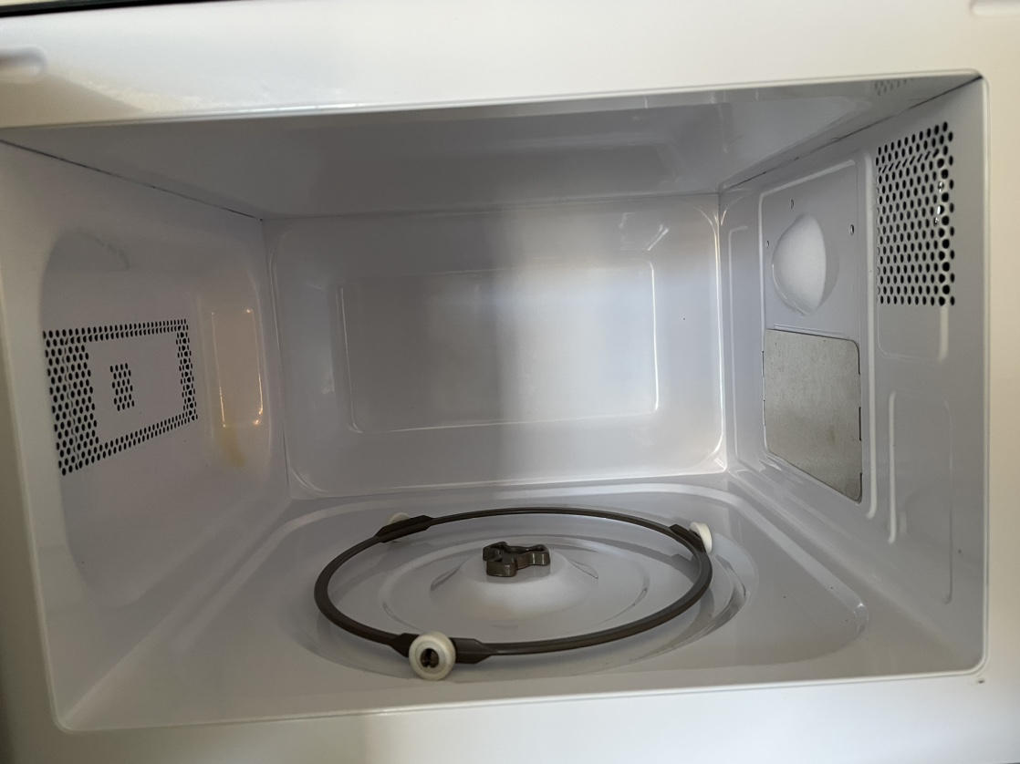 Danby Microwave - photo 3