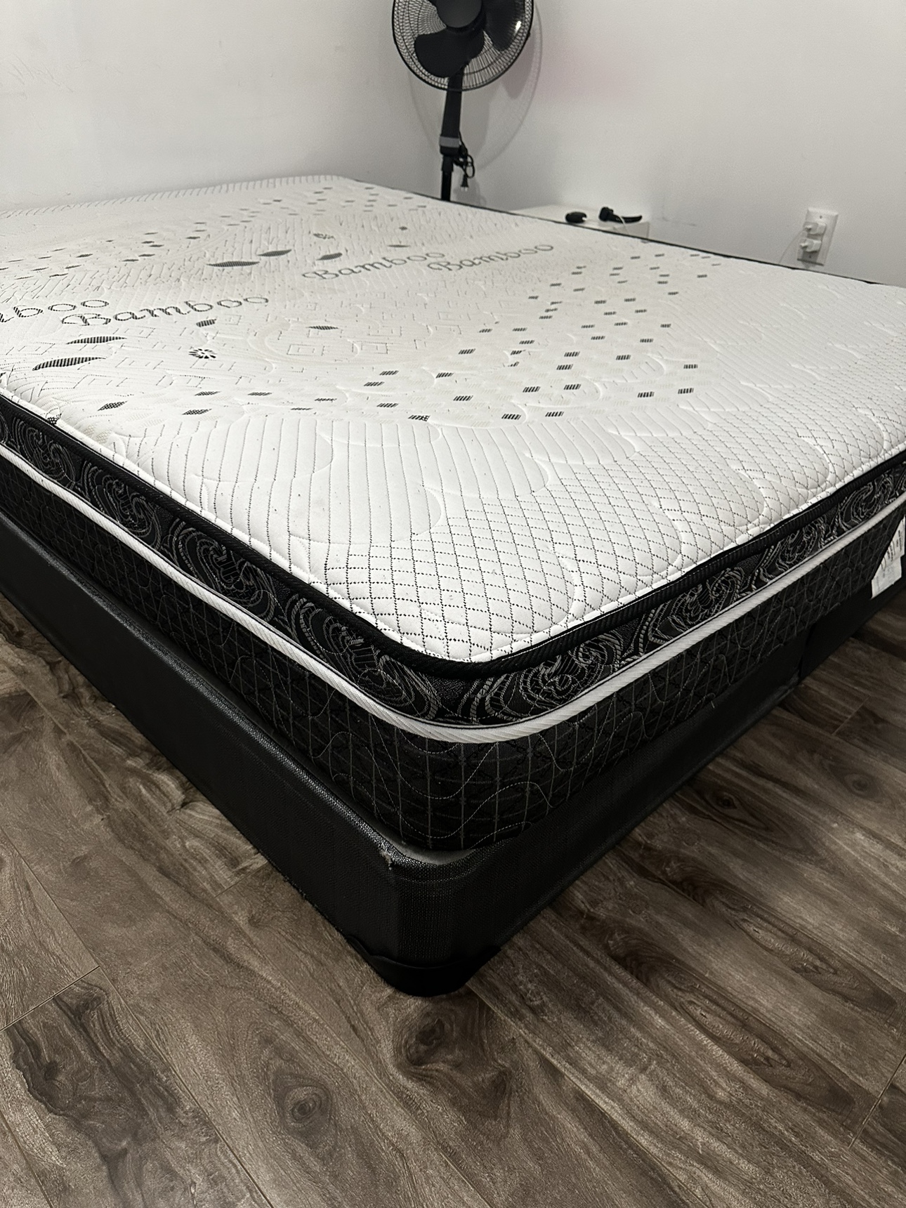 Queen size 10” mattress with box spring