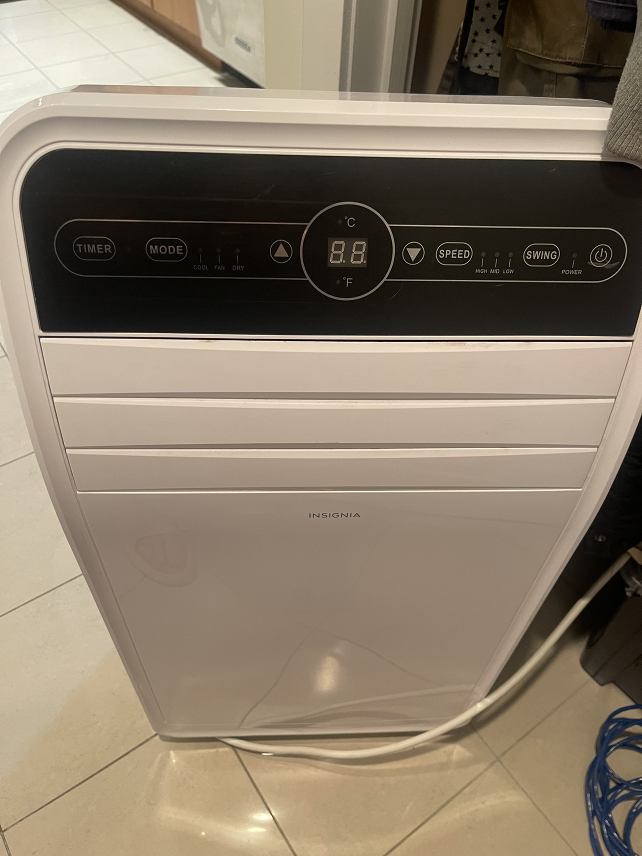 Insignia Portable Air Conditioner 12000 BTU