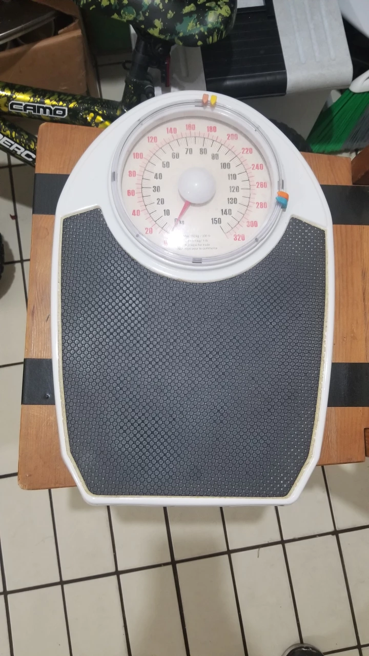 weight scale thumbnail