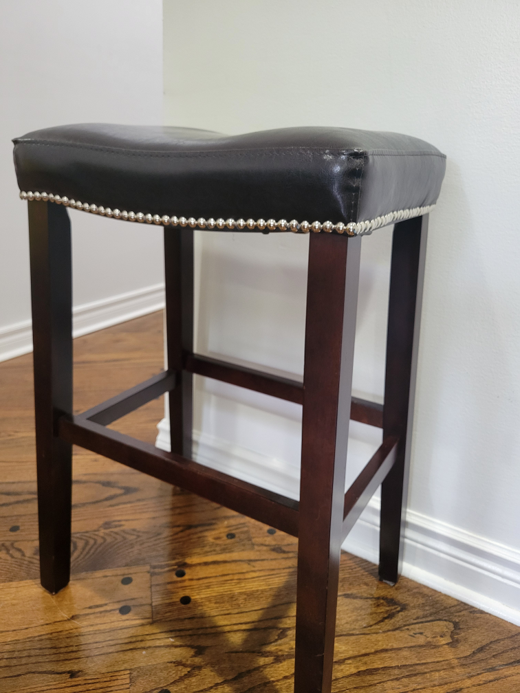 sall the bar stools - photo 2