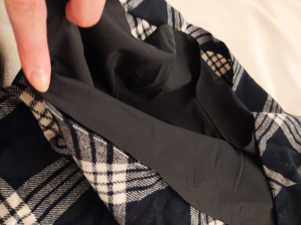 New Plaid Patterned Skirt Talbots Size 14 image indicator(3)