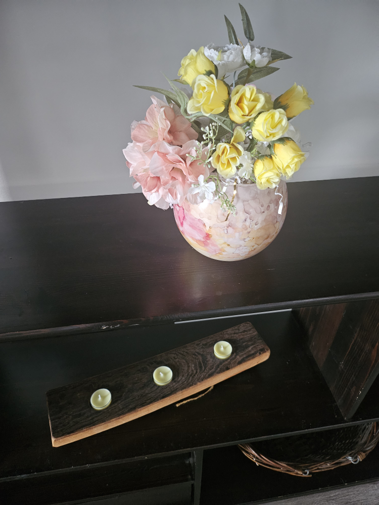 Unique Bookshelf with Drawers image indicator(2)