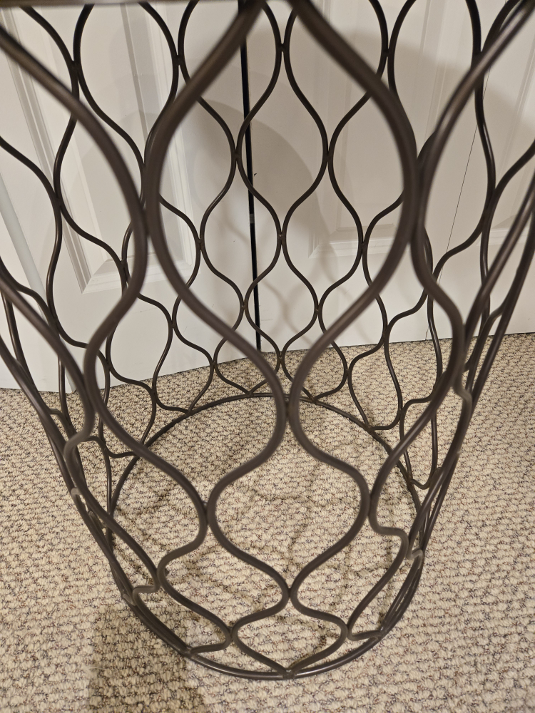 Brown end table - photo 2