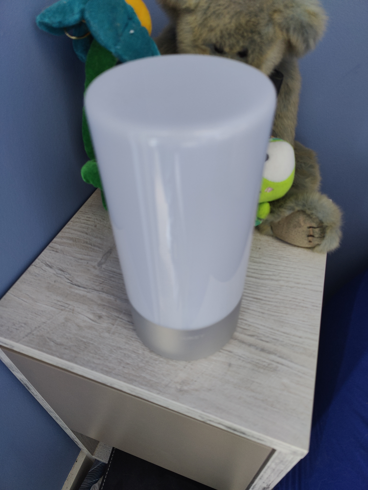 Touch lamp for side table