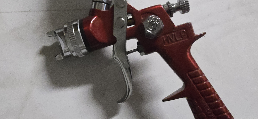 Titan 19018 Gravity Feed HVLP Spray Gun 1.8Mm - photo 3