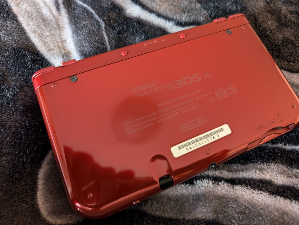 Modded New Nintendo 3DS XL Jailbroken with 250 games - photo 4