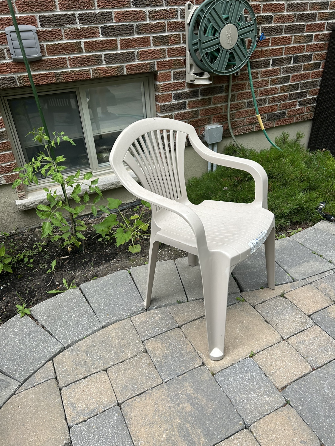Plastic Patio Chairs - photo 2