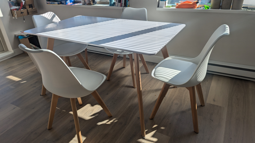 set table and chairs