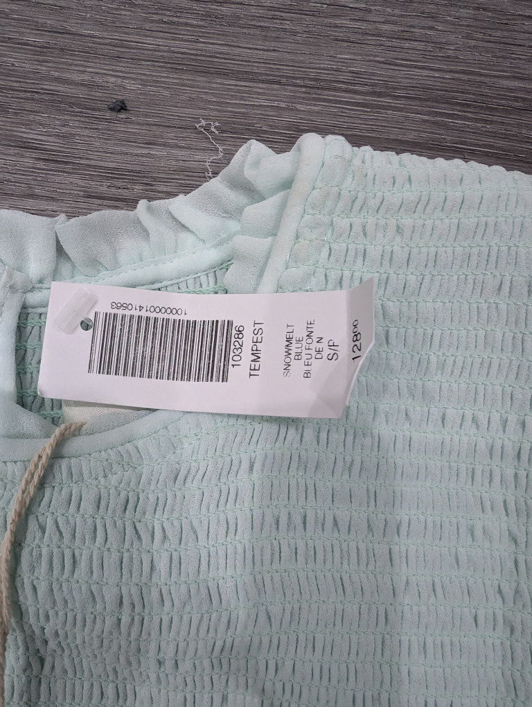 Aritzia blouse (Wilfred) NEW image indicator(2)