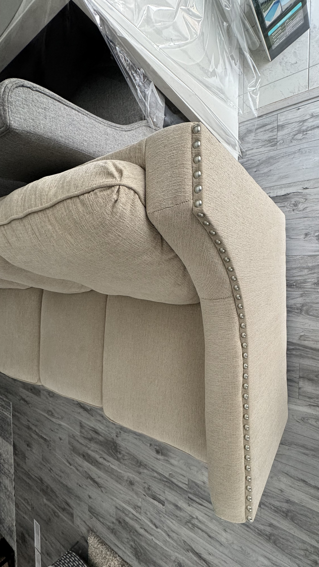 Couch for sale - photo 3