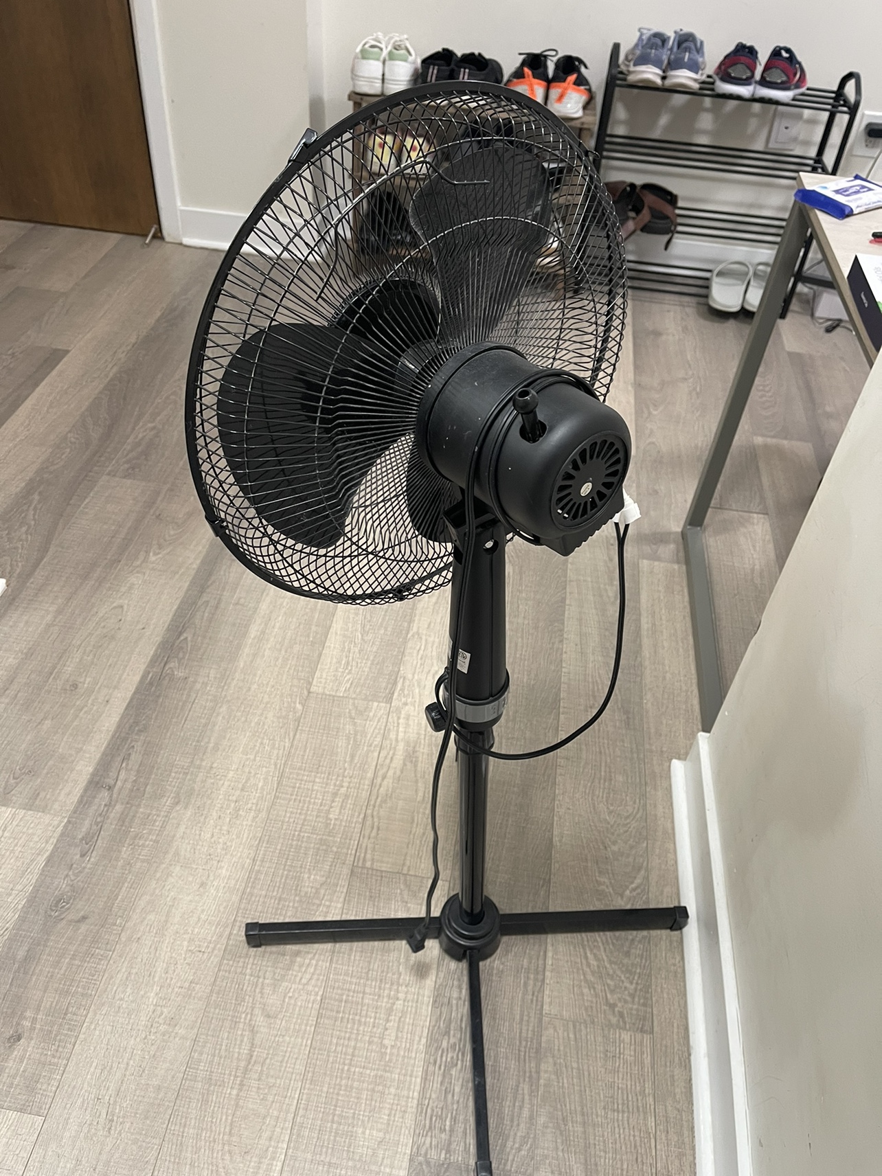 Pedestal Fan - photo 3