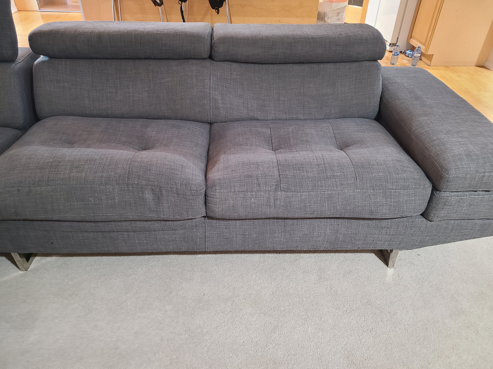 sofa - photo 2
