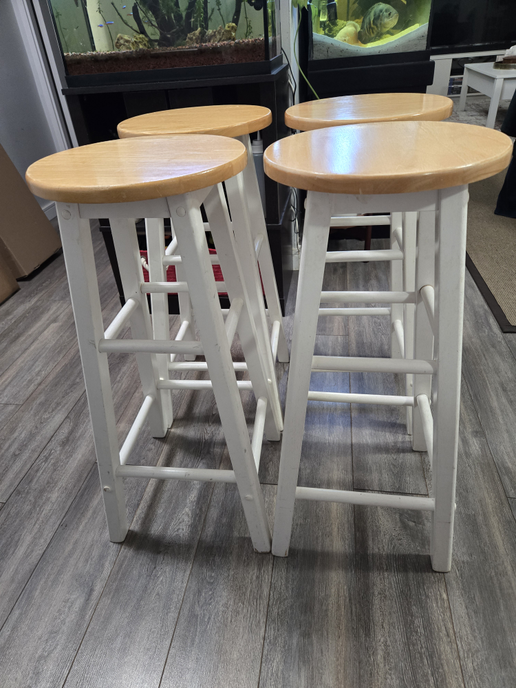 Solid Wood stools - photo 2