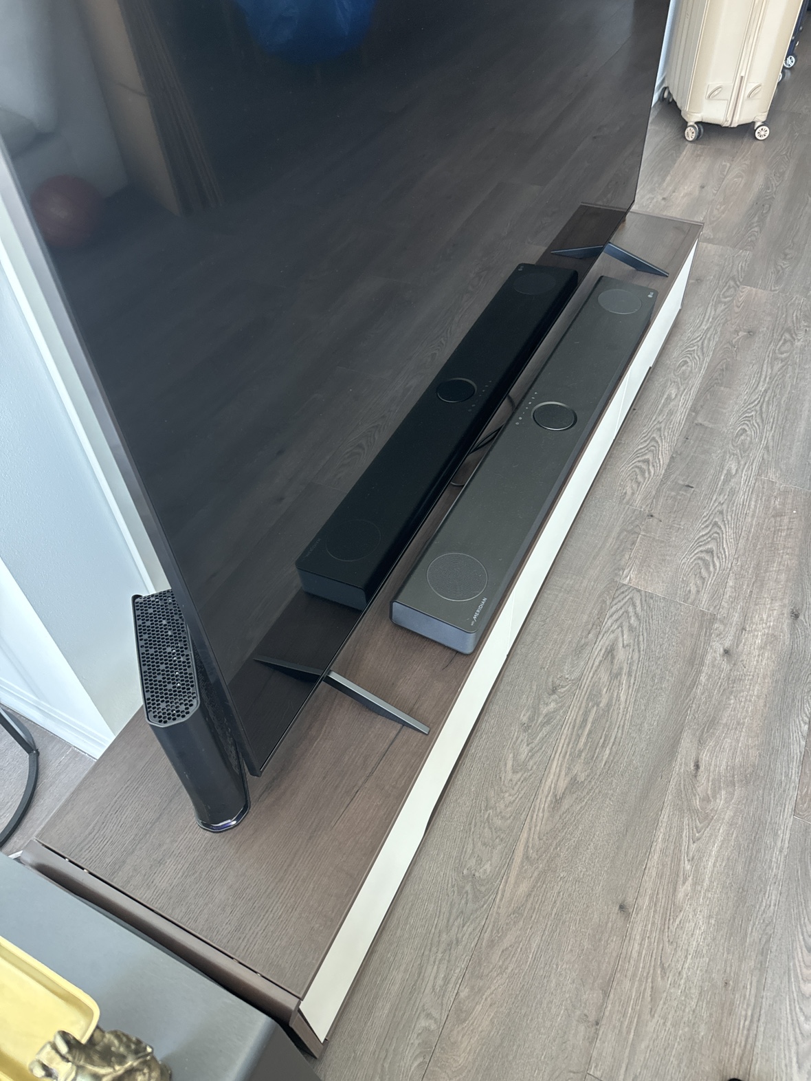 TV stand - photo 2