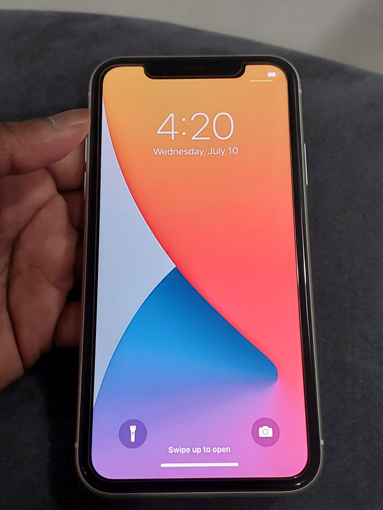 Iphone 11 (Unlocked) 128 GB - photo 2