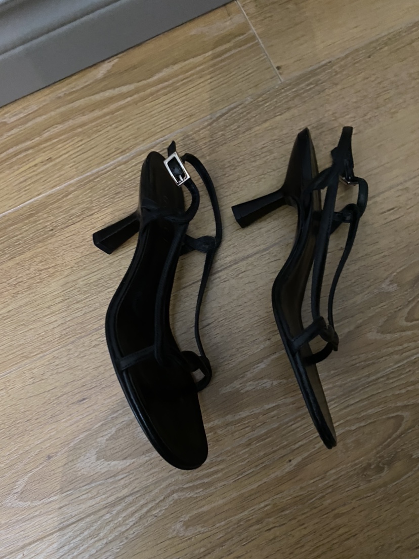 Gucci Heeled Sandal image indicator(3)