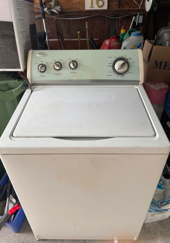 Laundry Washer - Whirlpool - Works Fine image indicator(2)