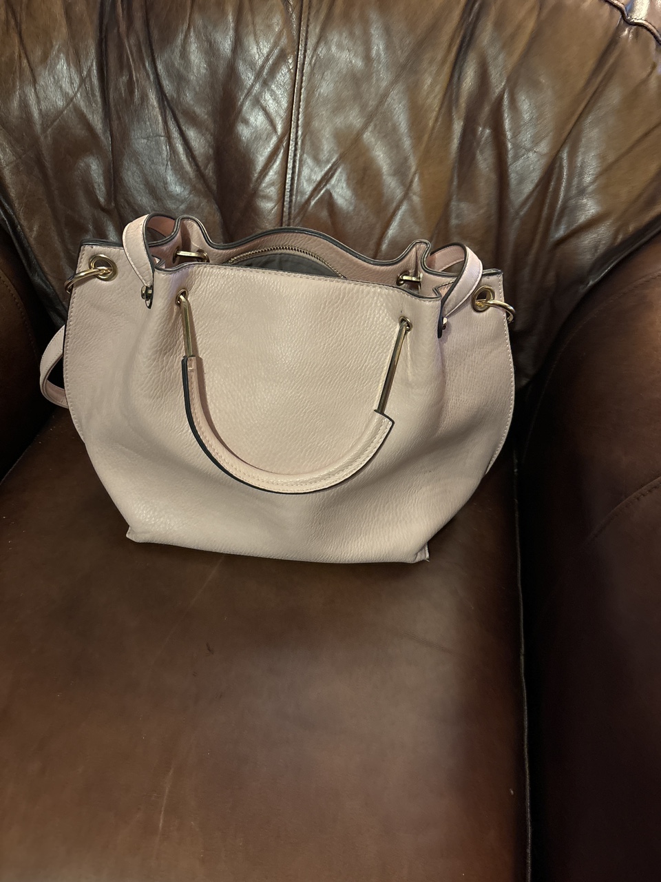 Sondra Roberts Squared Pink Handbag - photo 3