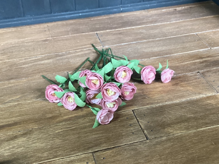 Miniature Peonies 1/12 Scale Dollhouse Decor image indicator(7)