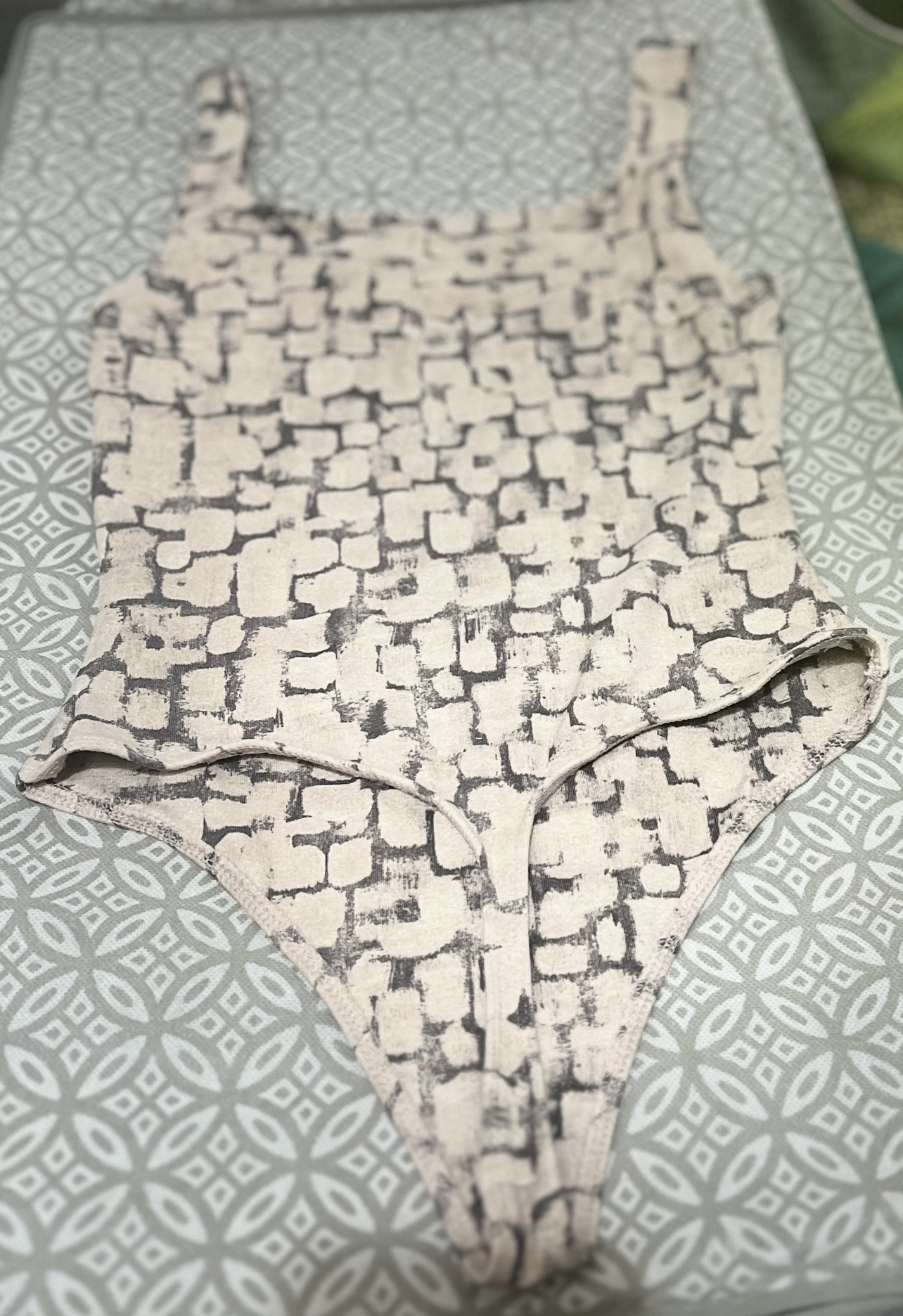 Babaton body suit - photo 3