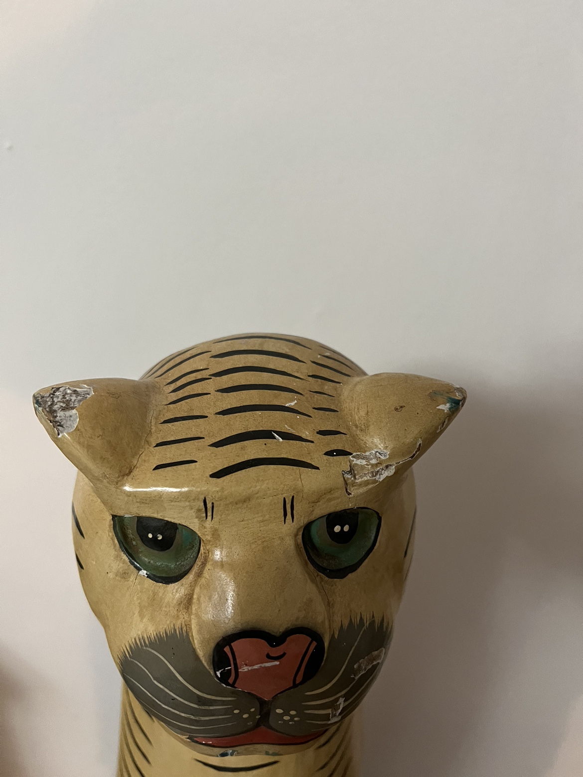 Wood cat statue image indicator(5)