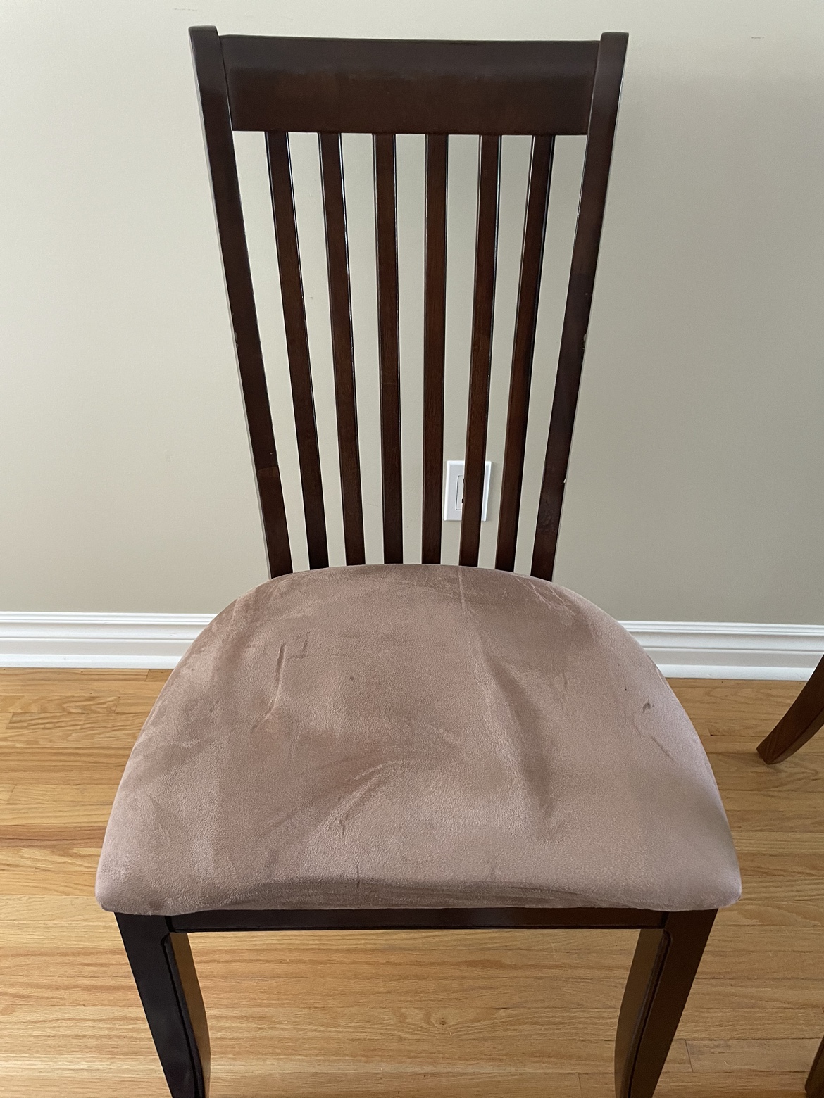 Dining room table with 6 chairs and a leaf - photo 3