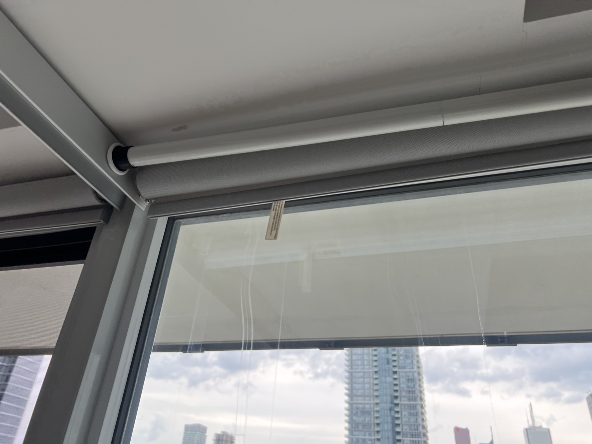 Adjustable rod + blackout curtains 4x - photo 2