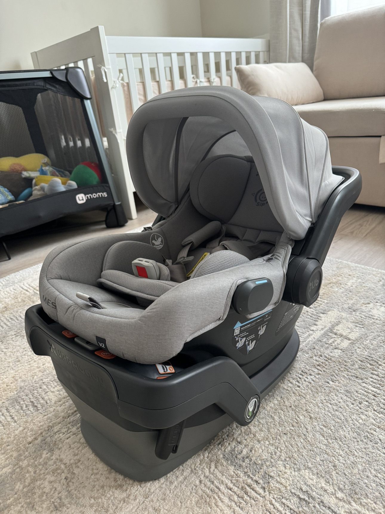 UPPAbaby car seat Mesa V2