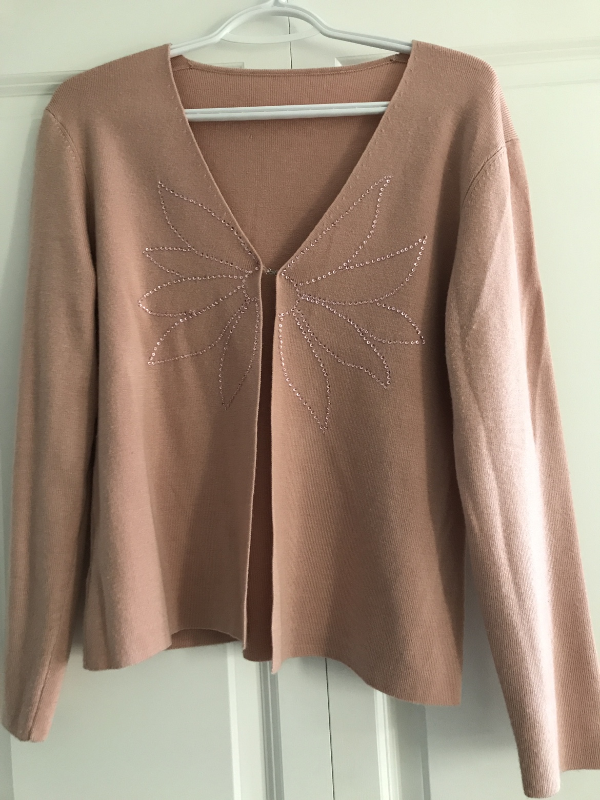 Pink knit ladies two-piece set image indicator(3)