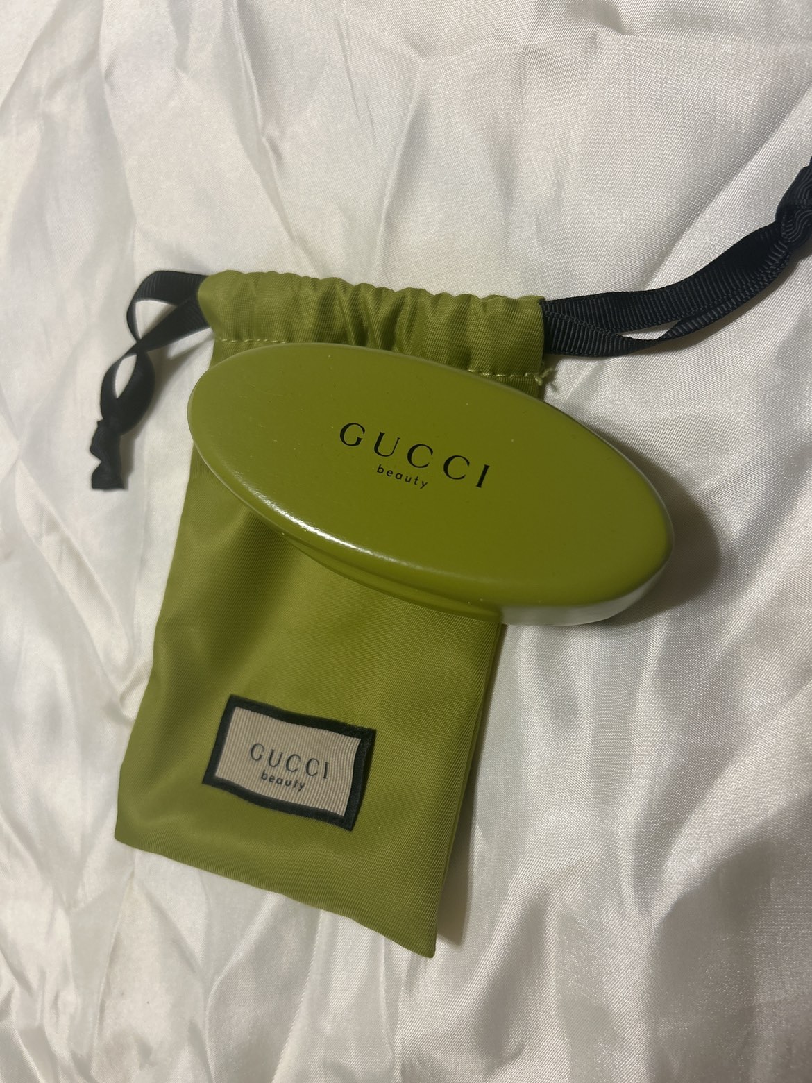 Gucci Beaty hair brush