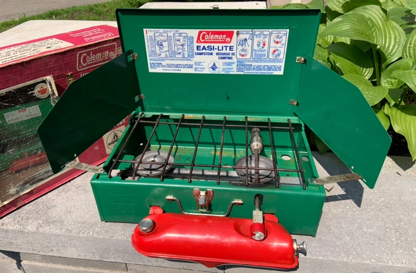 Vintage Coleman Camp Stove 431 2-Burner Easi-Lite Made in Canada