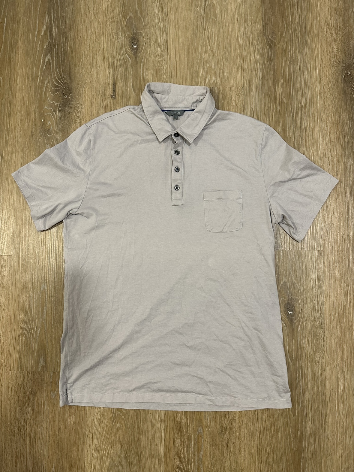 RW&CO Polo Beige T-Shirt size Large - Excellent Condition thumbnail
