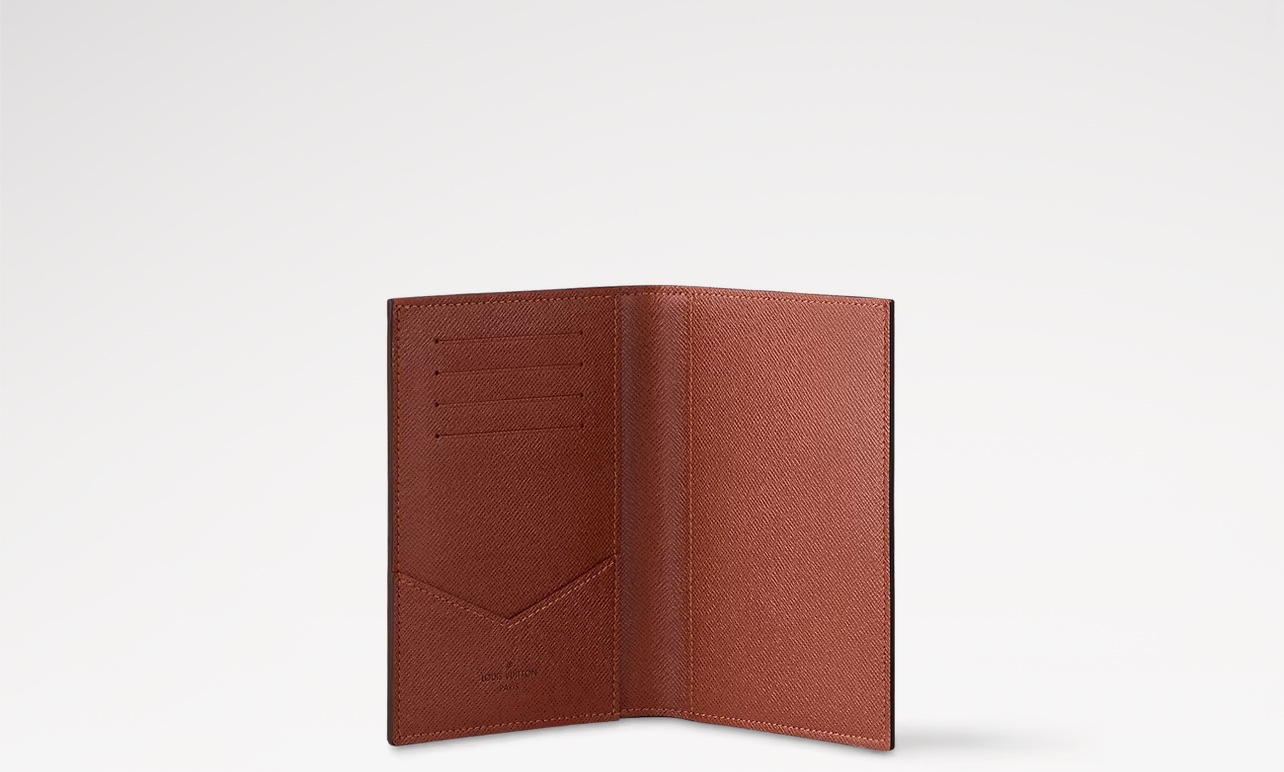 Louis Vuitton passport case for sale - photo 3