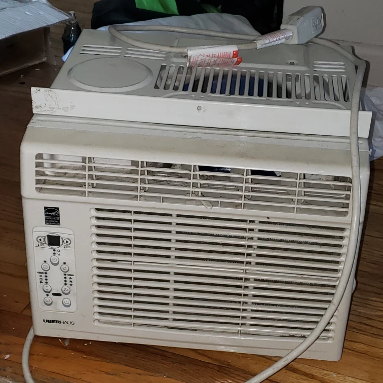 Uberhaus Air conditioner
