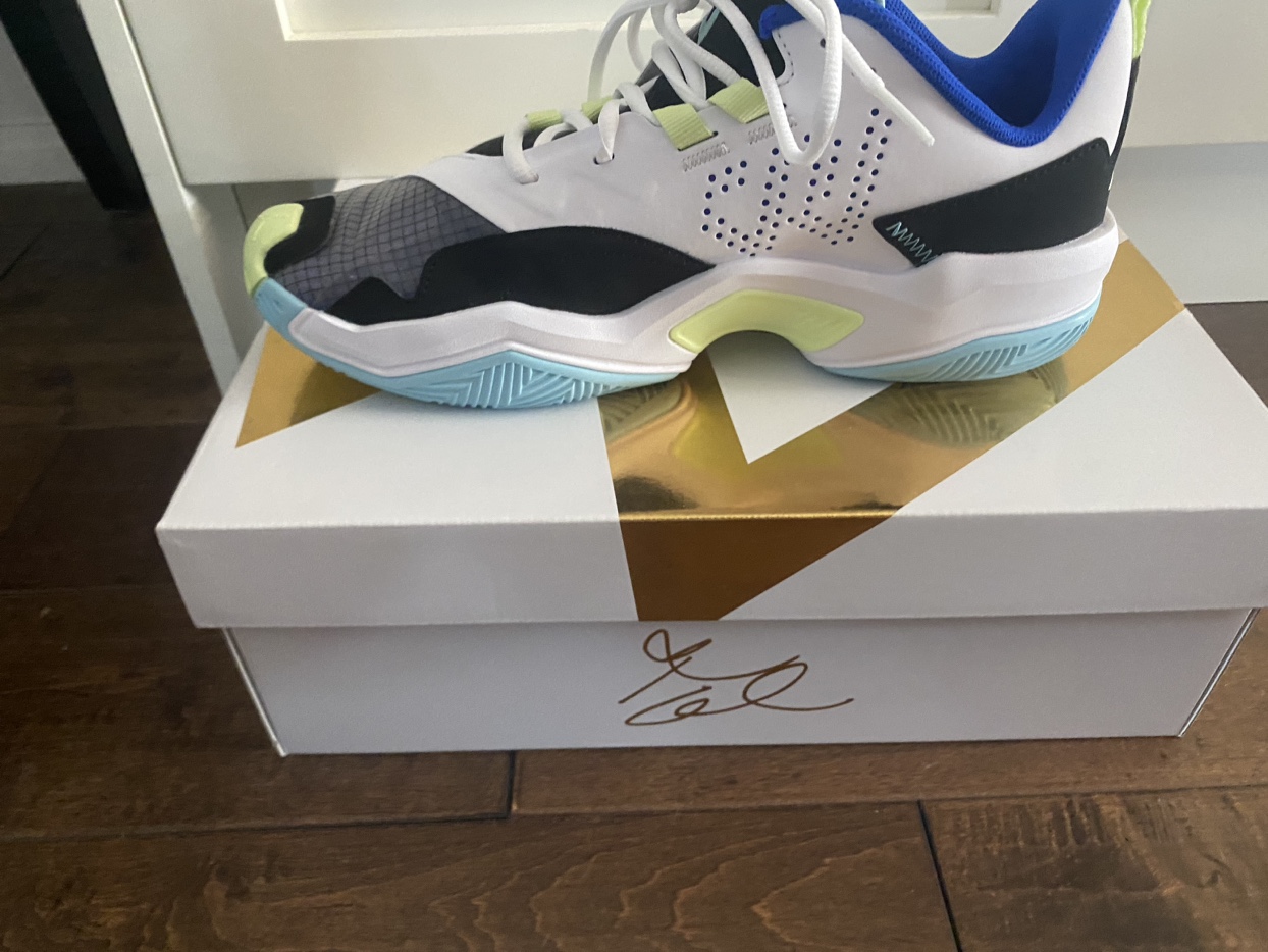 Air Jordan - photo 2