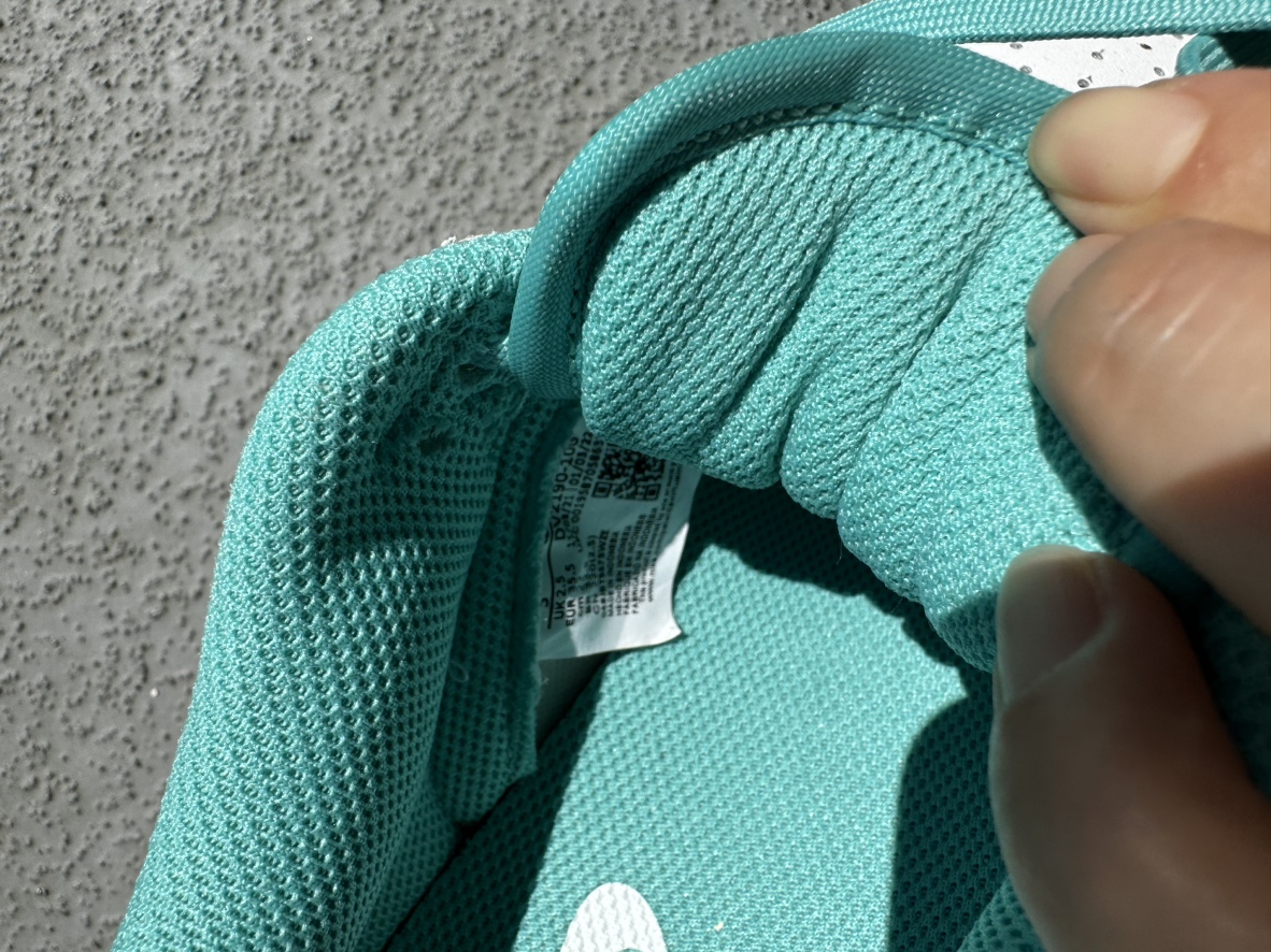 100% Authentic Nike Air Gordon sneaker image indicator(4)