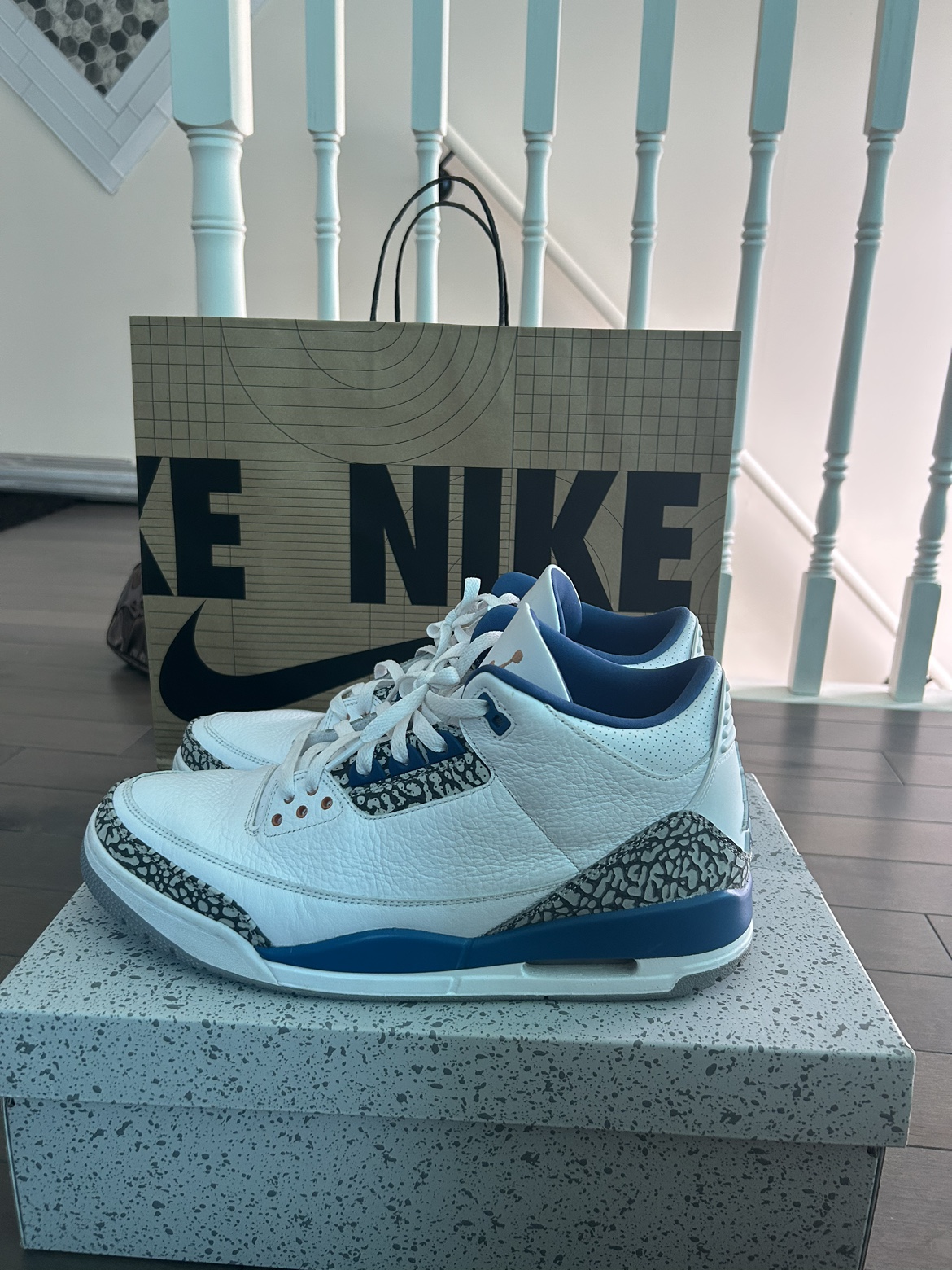 Jordan 3 Retro “Washington Wizards” - Size 13 Authentic thumbnail