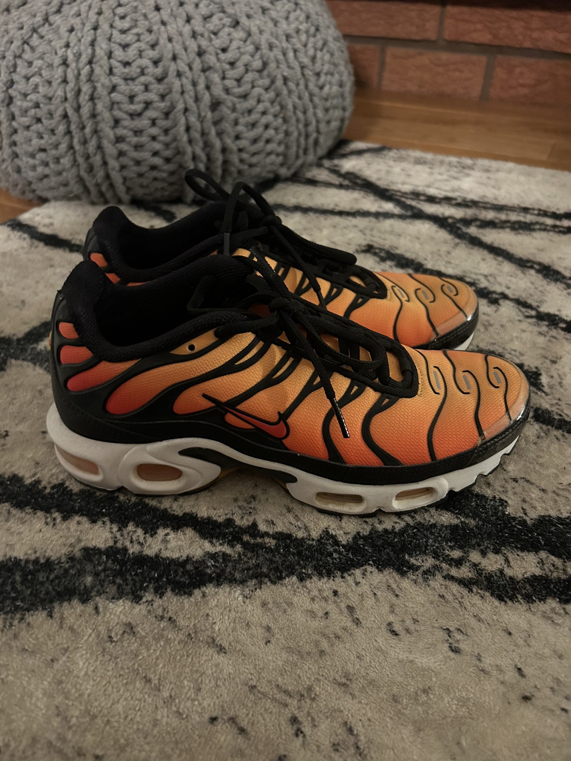 Nike AirMax Plus “Sunset”
