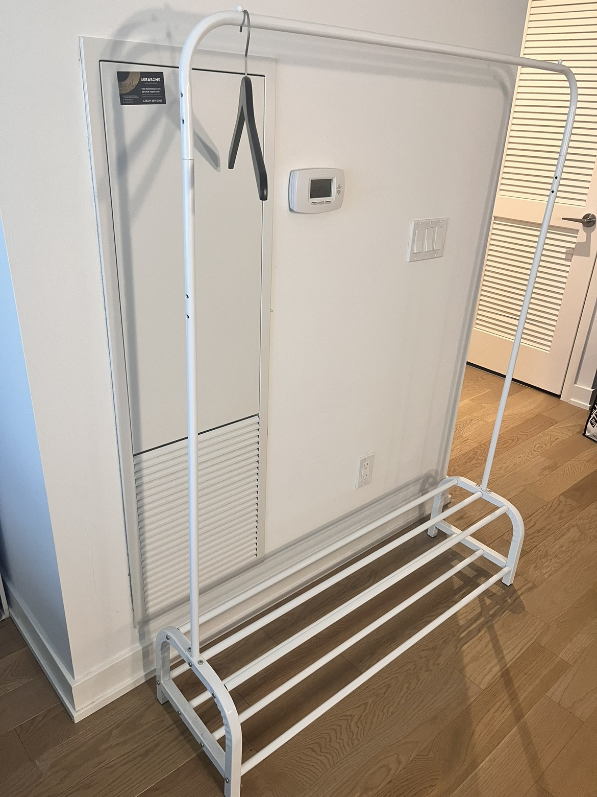 Clothing rack / hanger - photo 3