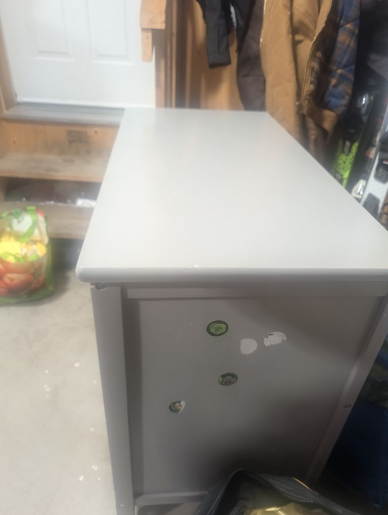3 drawer dresser - photo 2