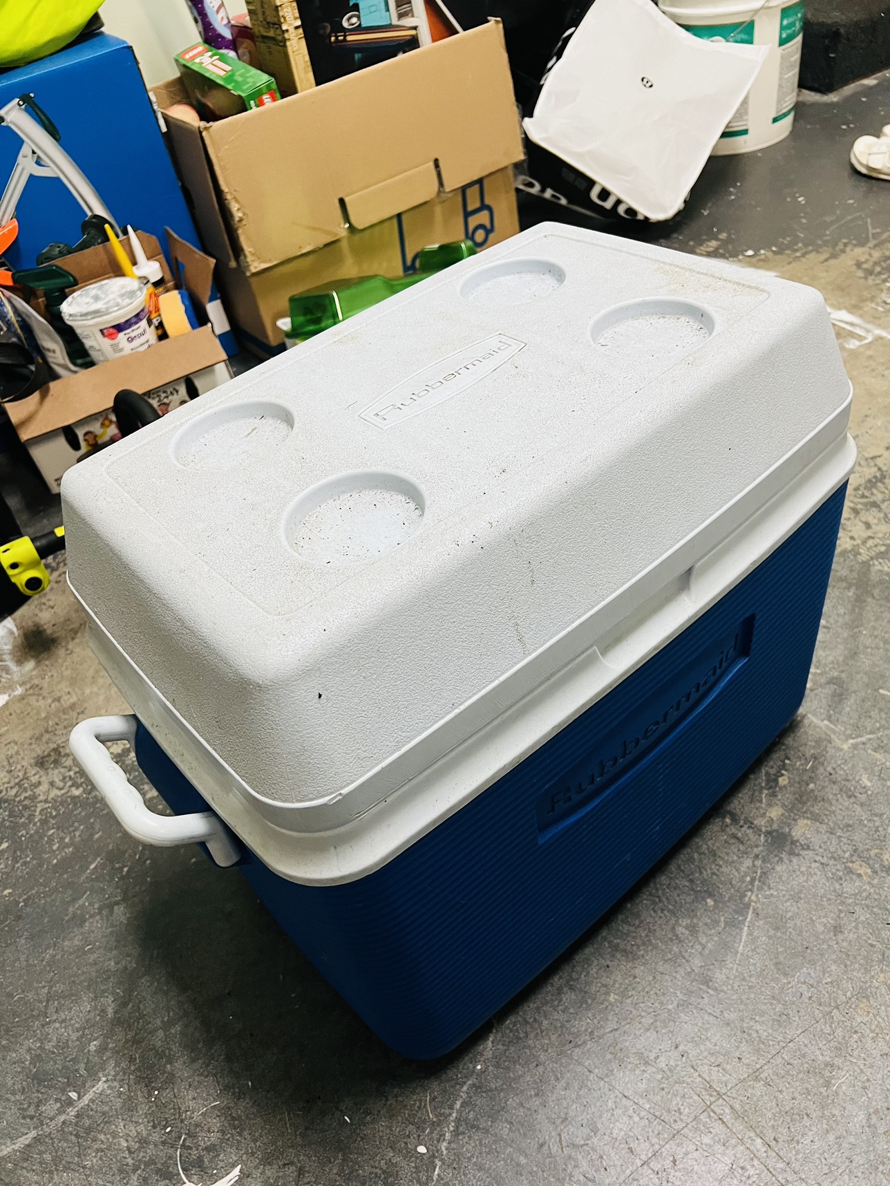 Large cooler box thumbnail