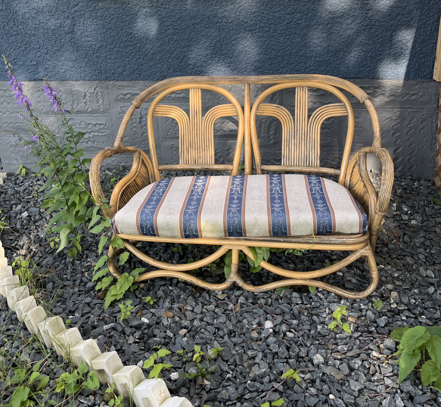 Free bench