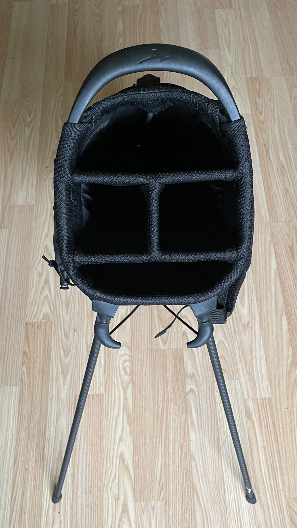 *NEAR MINT* Like New Mizuno K1-LO Stand Bag (Black Colourway) - photo 4
