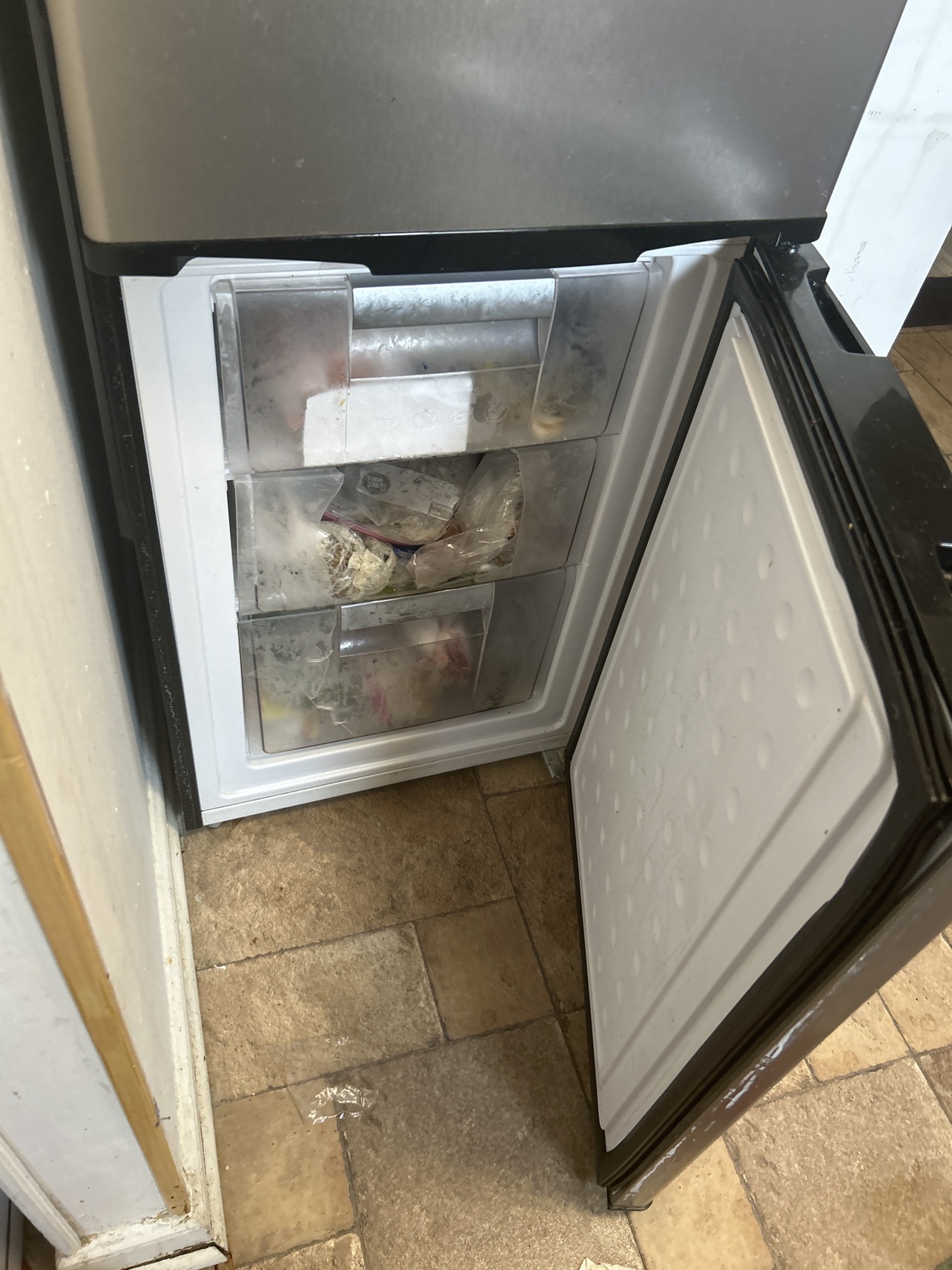 Free Fridge - photo 3
