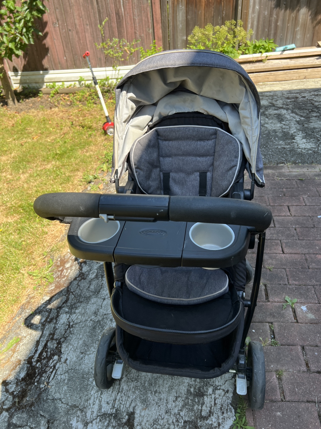 Graco brand stroller - photo 4